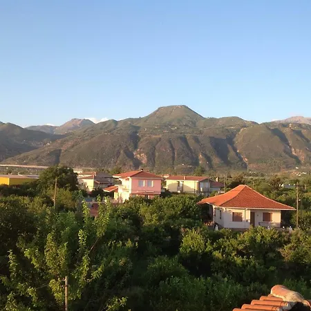 Secret Garden Aigio